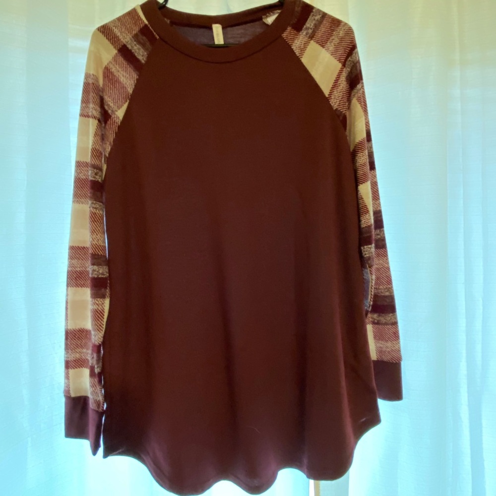 Maternity shirt